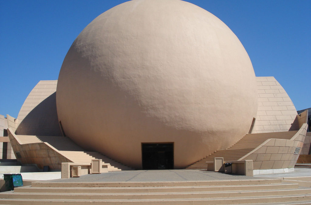 Self-assembly Film of Cholesterol Molecules on the Au (111): An STM Study